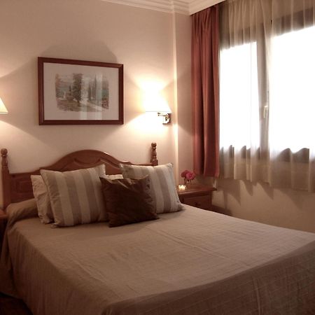 Aparthotel Casa Vella Ордино Екстериор снимка