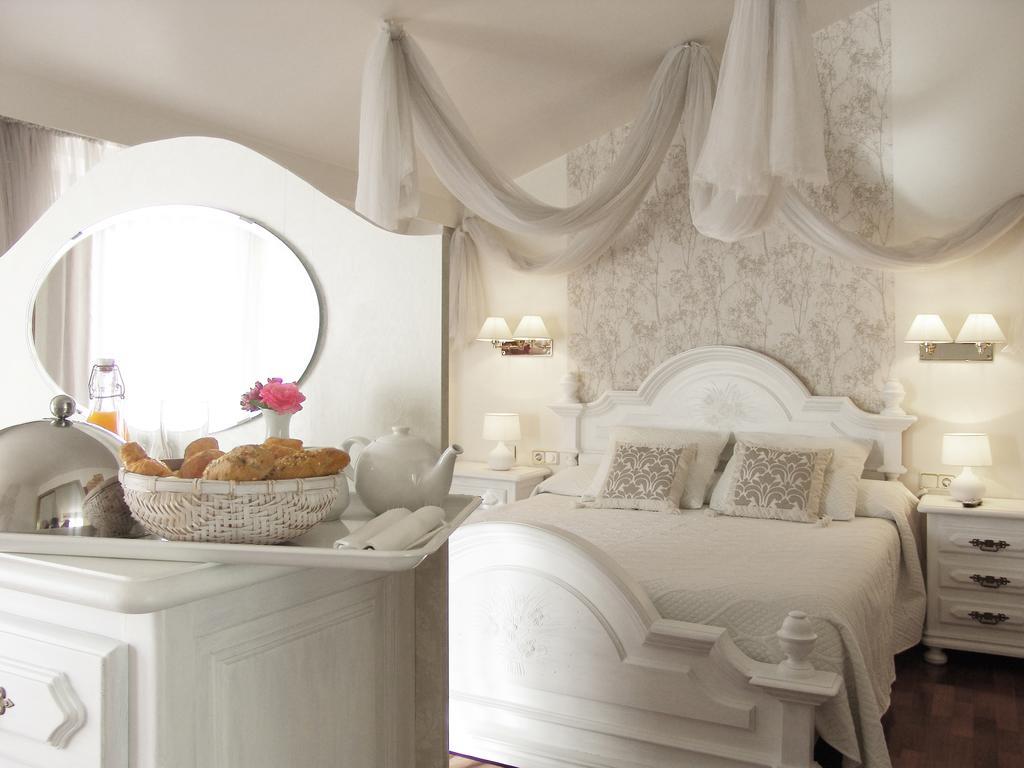 Aparthotel Casa Vella Ордино Екстериор снимка